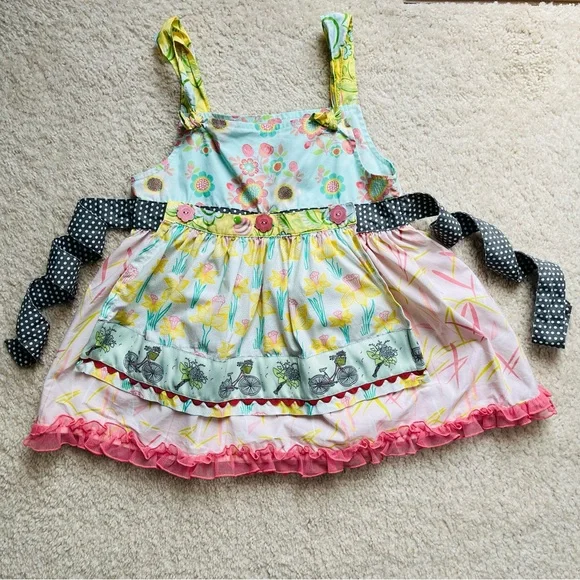 Matilda Jane spring knot top with detachable apron. - Picture 1 of 5